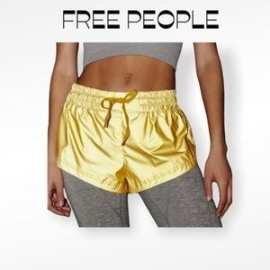 SALE | FREE PEOPLE MOONLIGHT REFLECTIVE SHORTS